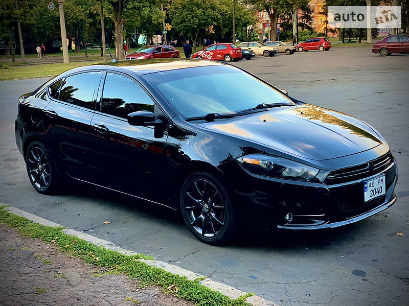Седан Dodge Dart 2015 в 