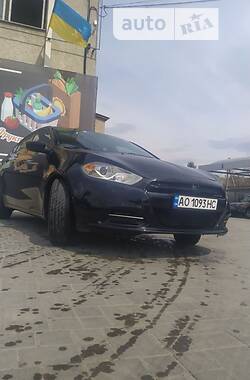 Седан Dodge Dart 2013 в Ужгороде