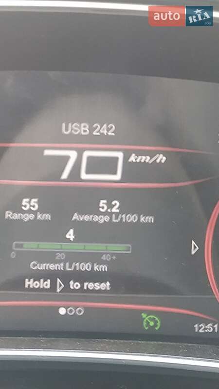Седан Dodge Dart 2013 в Ужгороді