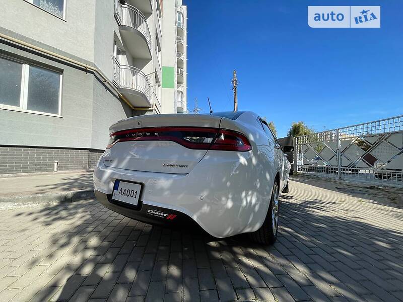 Седан Dodge Dart 2012 в Івано-Франківську