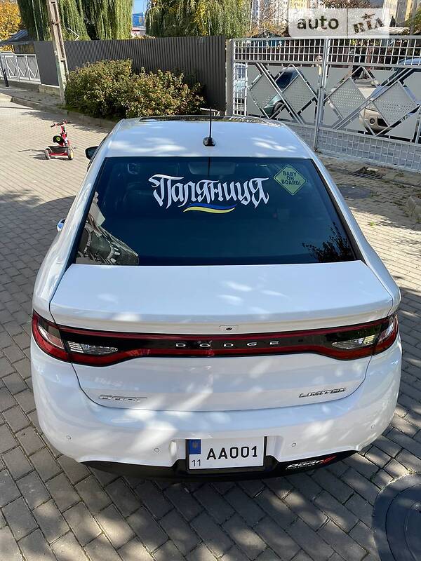Седан Dodge Dart 2012 в Івано-Франківську