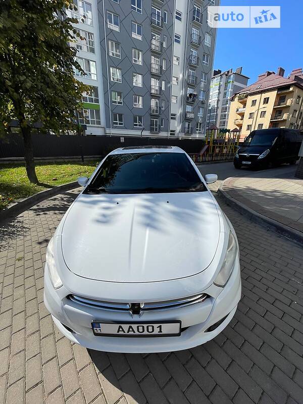 Седан Dodge Dart 2012 в Івано-Франківську
