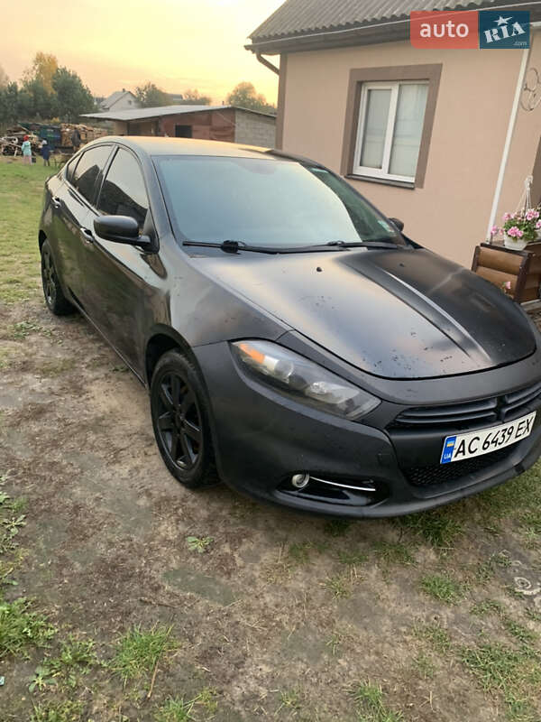 Седан Dodge Dart 2013 в Луцке