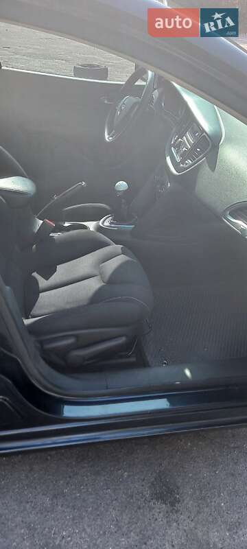 Седан Dodge Dart 2012 в Днепре фото 20 Седан Dodge Dart 2012 в Днепре