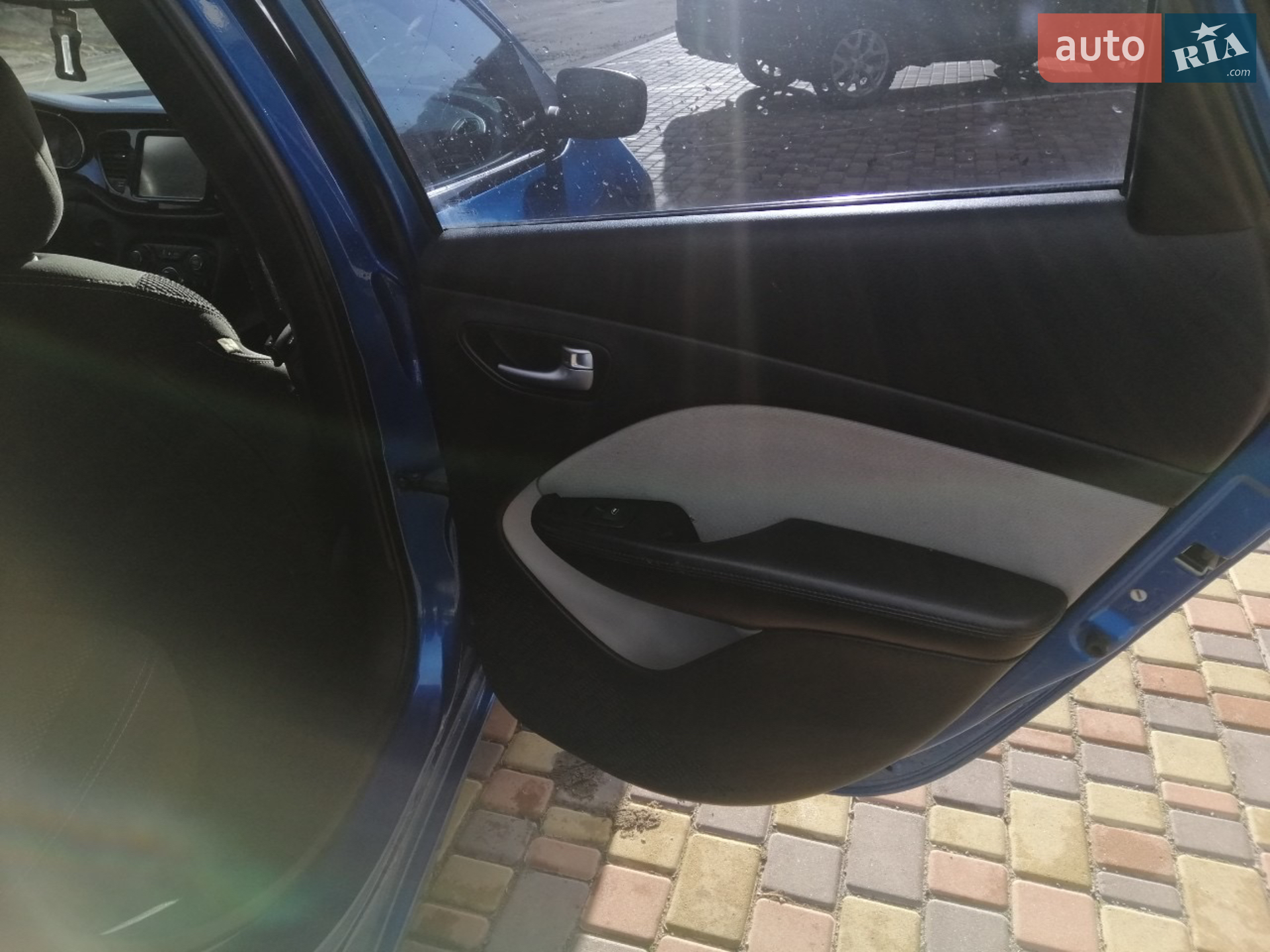 2015 Dodge Dart - мініатюра 17