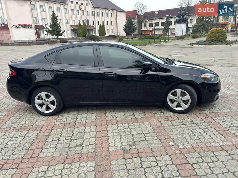 Седан Dodge Dart 2015 в Рожнятові
