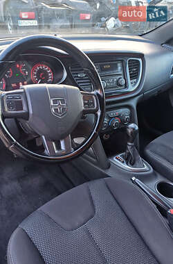 Седан Dodge Dart 2015 в Ужгороде