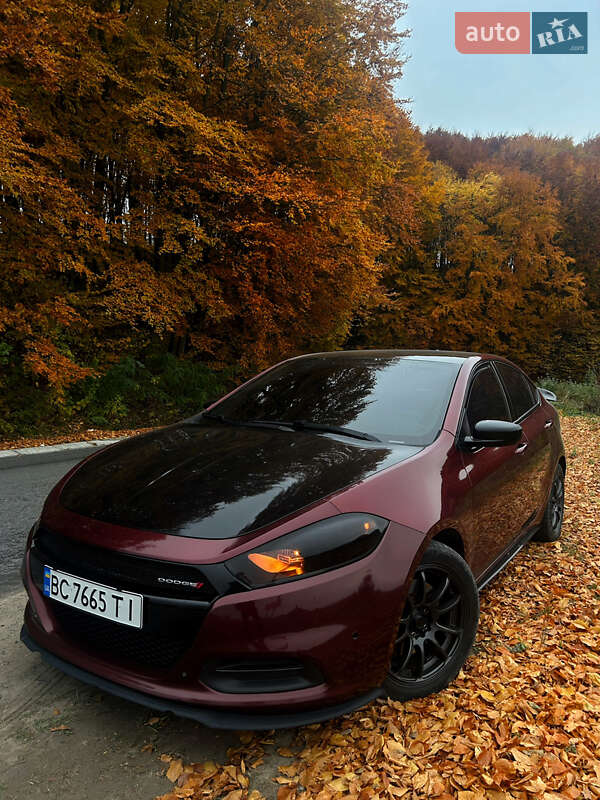 Седан Dodge Dart 2015 в Золочеве