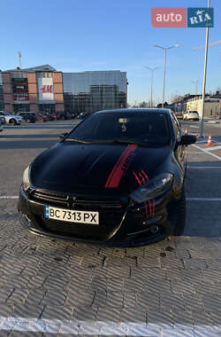 Седан Dodge Dart 2015 в Львові