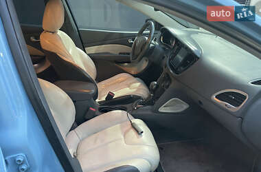 Седан Dodge Dart 2013 в 
