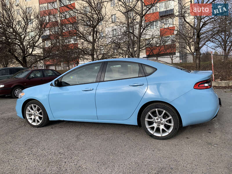 Седан Dodge Dart 2013 в Рівному