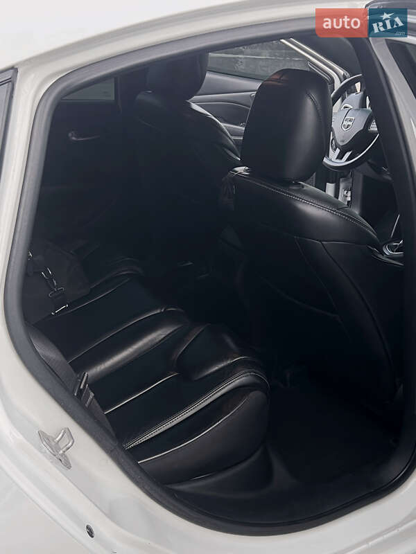 Седан Dodge Dart 2012 в Дніпрі