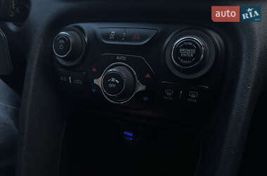 Седан Dodge Dart 2012 в 