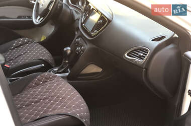 Седан Dodge Dart 2013 в 