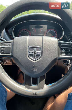 Седан Dodge Dart 2014 в 