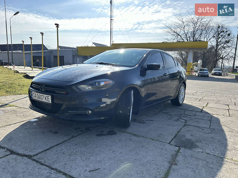 Седан Dodge Dart 2014 в Смілі