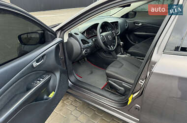 Седан Dodge Dart 2016 в 