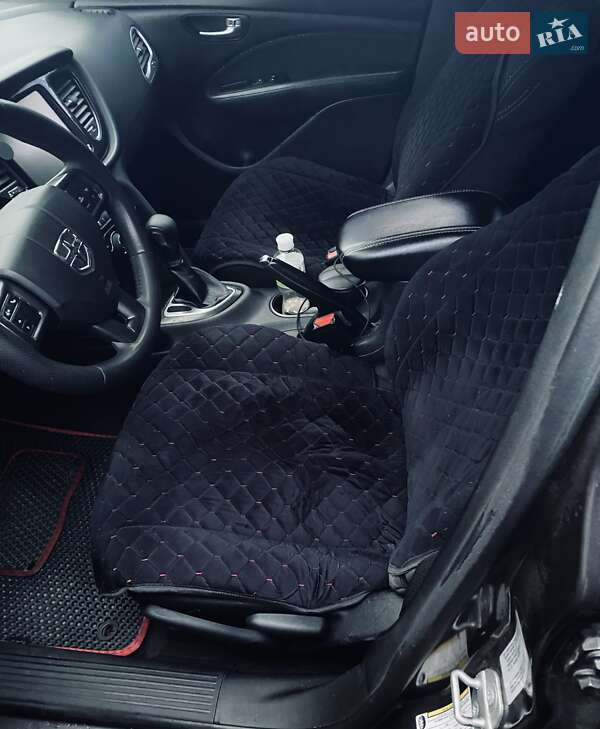 Седан Dodge Dart 2014 в Києві