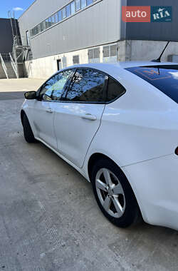 Седан Dodge Dart 2016 в 