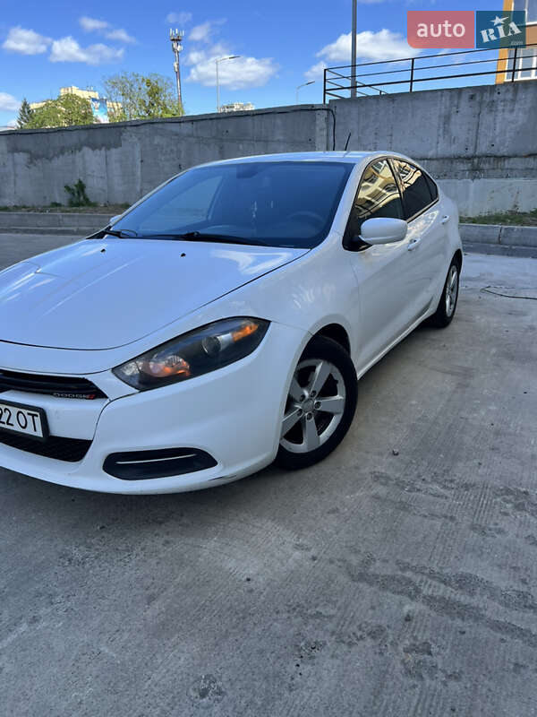 Седан Dodge Dart 2016 в Вишневом фото 27 Седан Dodge Dart 2016 в Вишневом