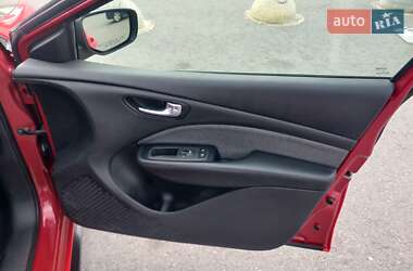 Седан Dodge Dart 2013 в 