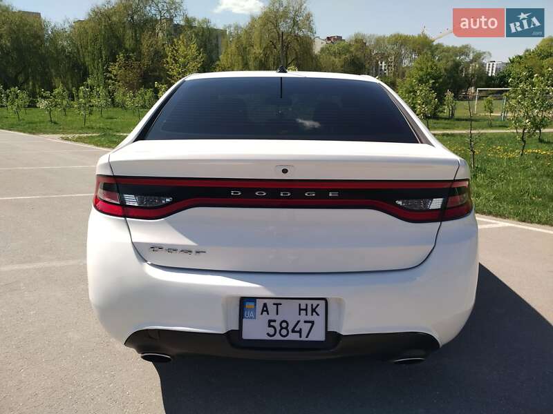 Седан Dodge Dart 2015 в Івано-Франківську