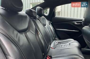 Седан Dodge Dart 2012 в 