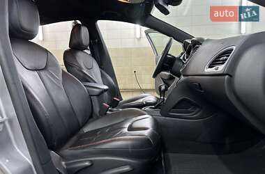 Седан Dodge Dart 2015 в 