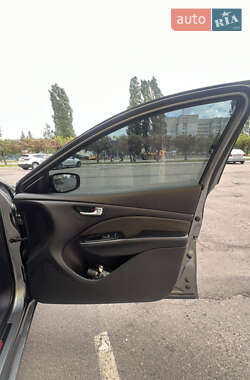 Седан Dodge Dart 2013 в 