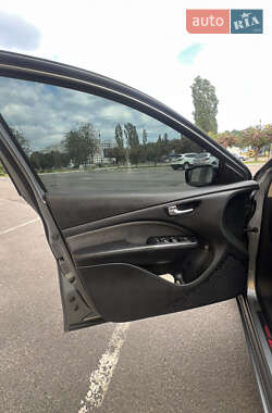 Седан Dodge Dart 2013 в 