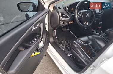 Седан Dodge Dart 2014 в 