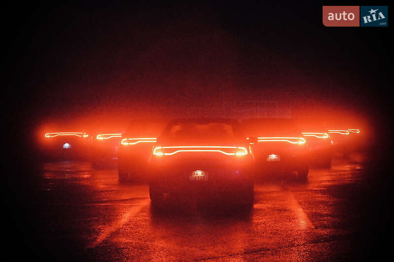 Седан Dodge Dart 2013 в Днепре