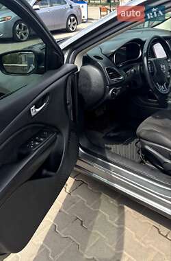Седан Dodge Dart 2012 в 
