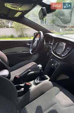 Седан Dodge Dart 2015 в Львове