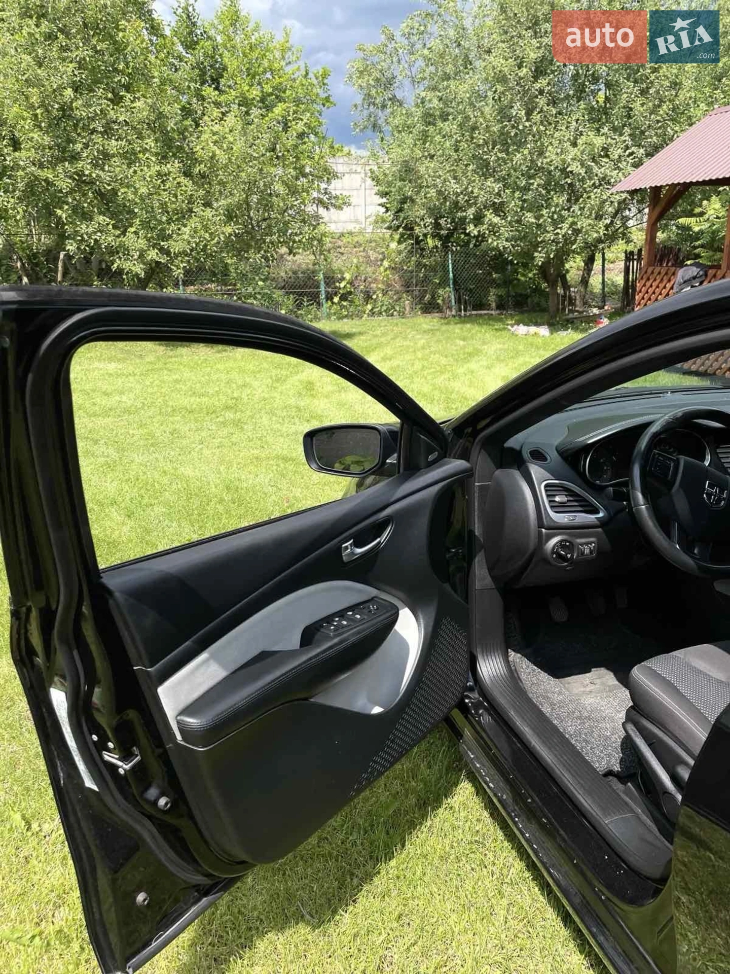 2015 Dodge Dart - мініатюра 10
