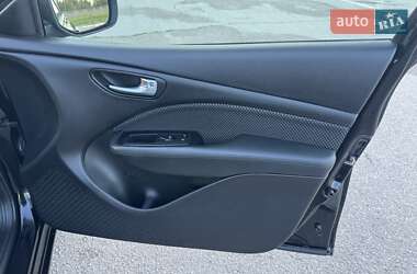 Седан Dodge Dart 2015 в 