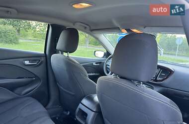 Седан Dodge Dart 2015 в 