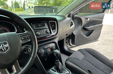 Седан Dodge Dart 2015 в 