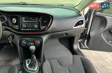 Седан Dodge Dart 2015 в 