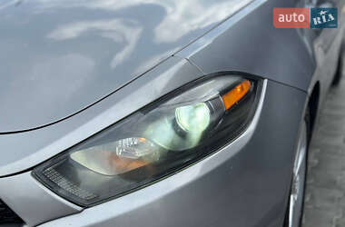 Седан Dodge Dart 2015 в 