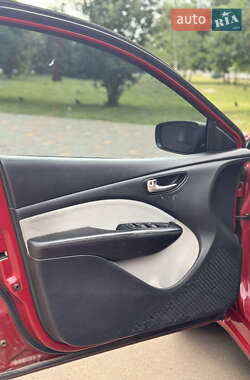 Седан Dodge Dart 2015 в 
