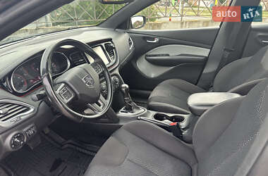 Седан Dodge Dart 2015 в 
