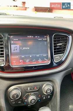 Седан Dodge Dart 2015 в 