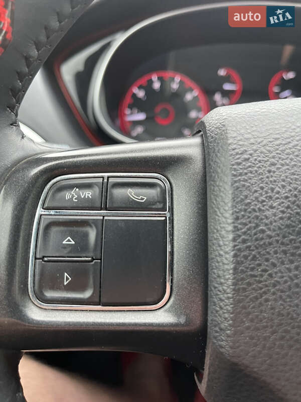 Седан Dodge Dart 2015 в Прилуках