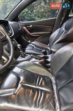 Седан Dodge Dart 2014 в 