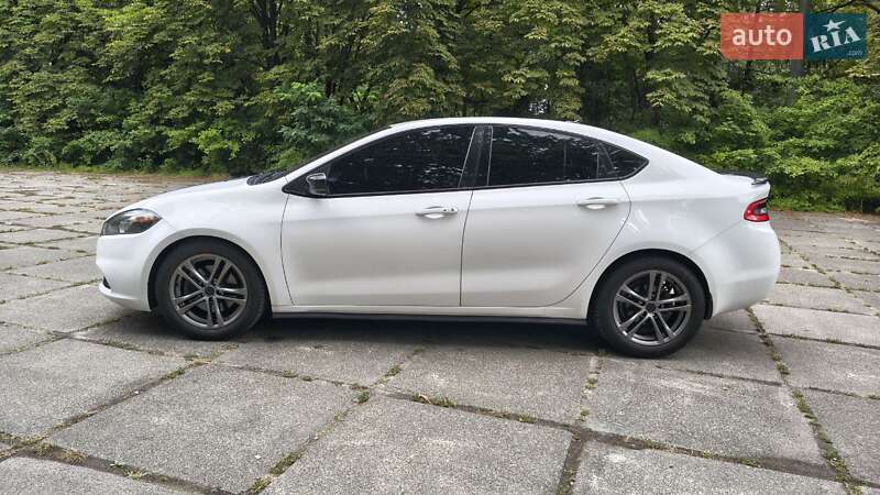 Седан Dodge Dart 2014 в Києві