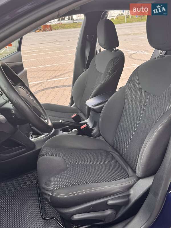 Седан Dodge Dart 2016 в Киеве