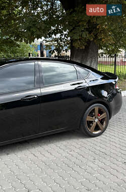 Седан Dodge Dart 2015 в 
