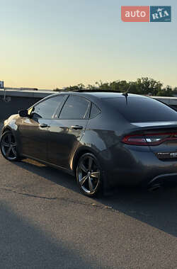 Седан Dodge Dart 2015 в 