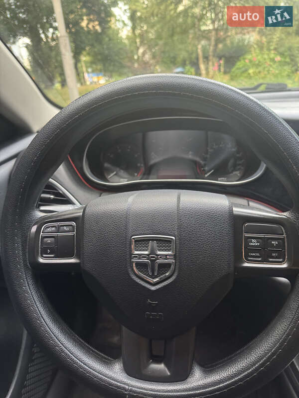 Седан Dodge Dart 2015 в Киеве